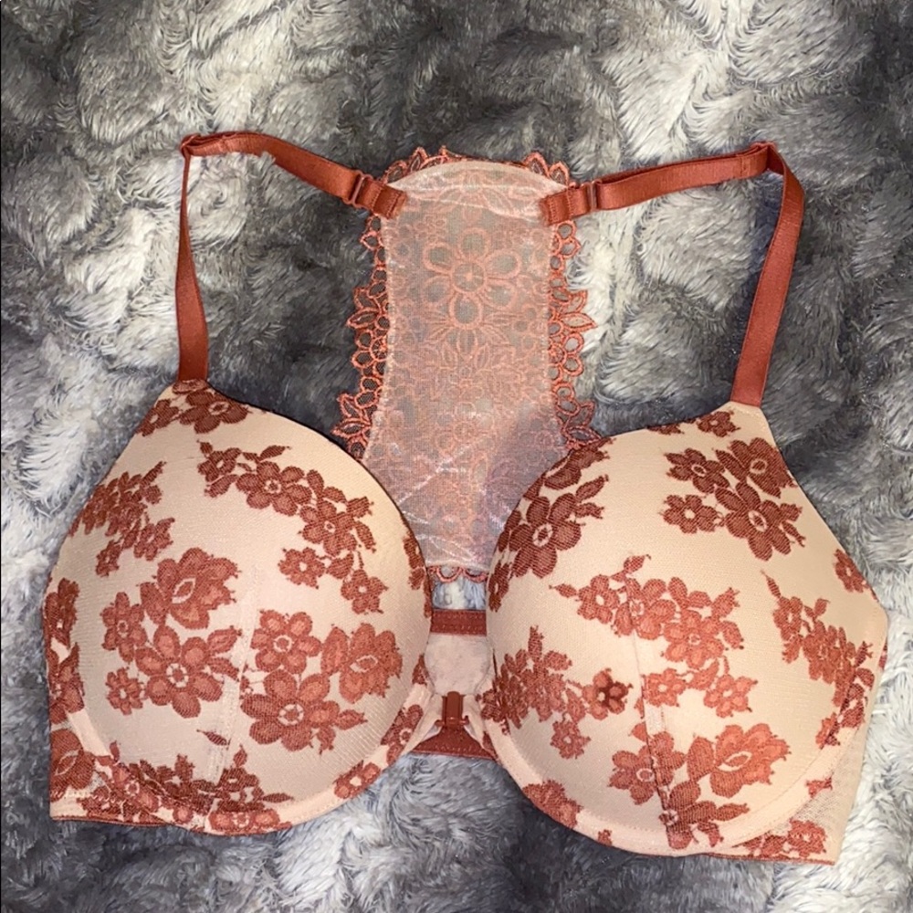 PINK Victoria’s Secret Push-Up Bra